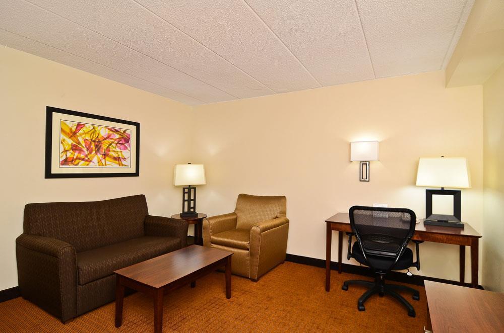 Hotel Comfort & Chattanooga-east Ridge East Ridge