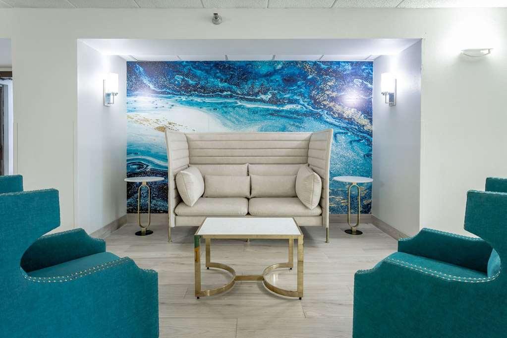 Hotel Comfort & Chattanooga-east Ridge 3*
