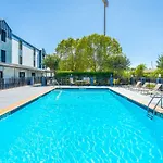 Comfort Inn & Suites Chattanooga-East Ridge 